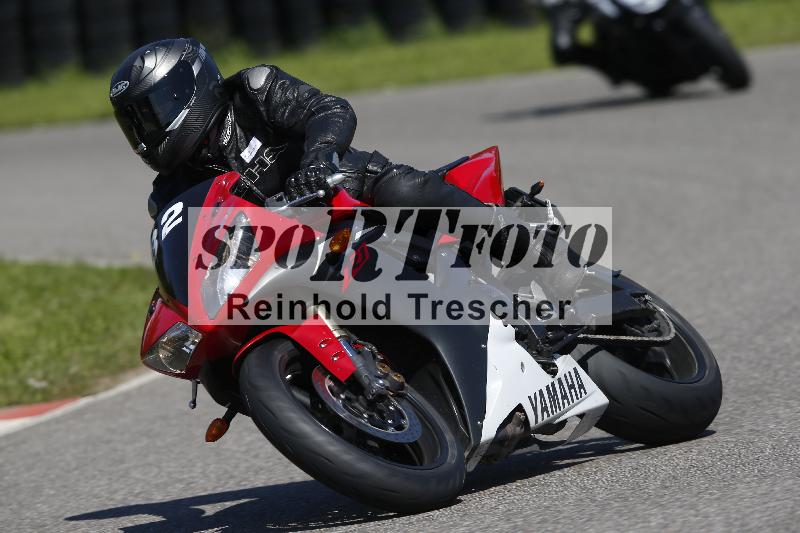 /Archiv-2024/29 12.06.2024 MOTO.CH Track Day ADR/Gruppe gelb/32